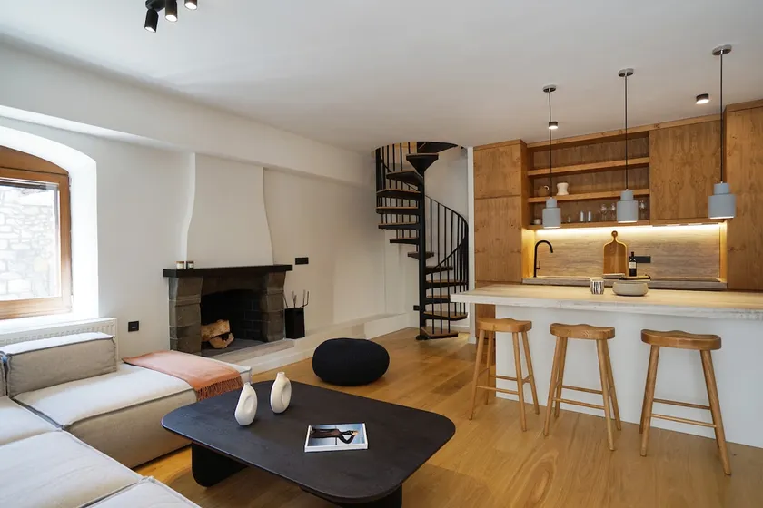The Weekend House - Image 1