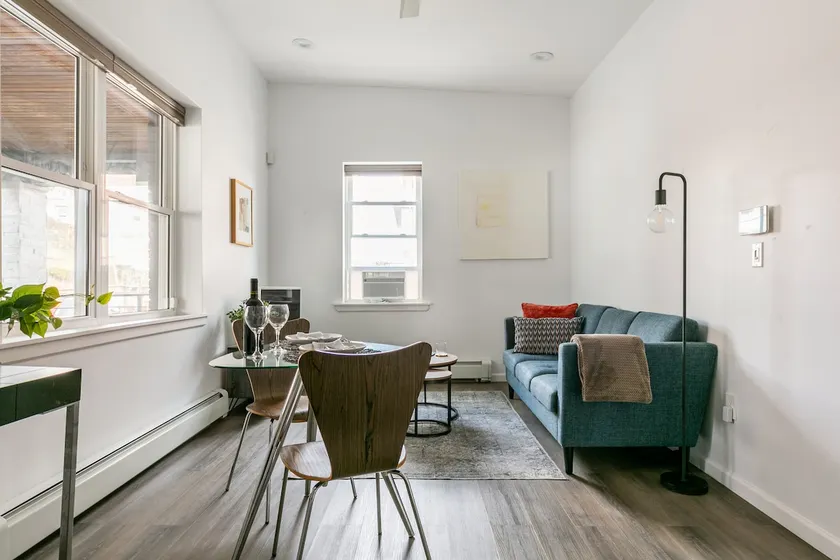 Suite74 - Cozy, modern 1 bedroom with office - Image 1