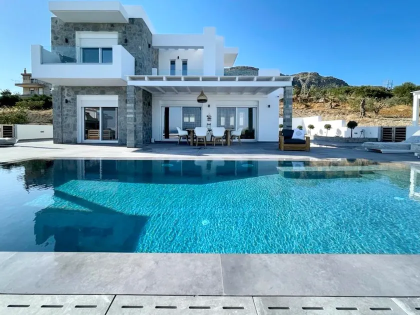 Villa Helena - Fireplace, heated pool & sea view - Image 1