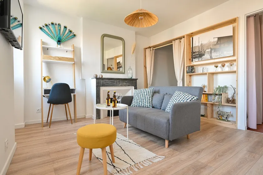 Camas: Quiet apartment with balcony - Image 1