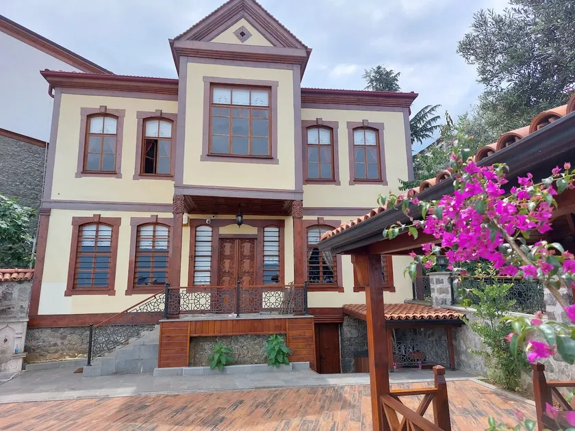 Hatice Sultan Konagi (Ottoman Mansion) - Image 1