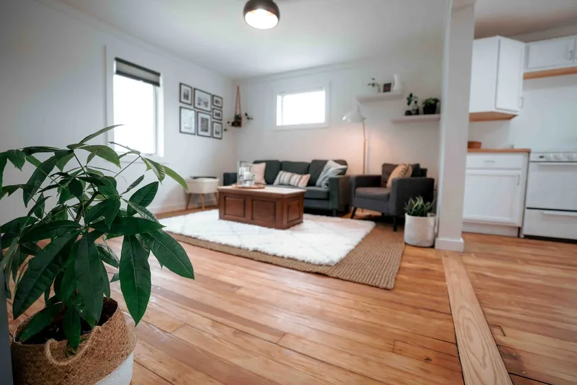 Elegant Boho apartment in downtown Orrville - Image 1