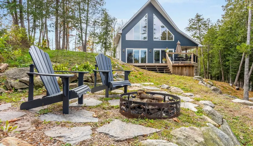 Private Whitestone Lake Lakefront Rental Cottage - Image 1