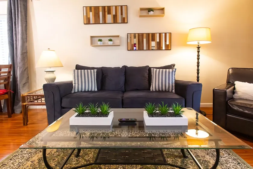 Serene Business-Friendly Getaway ~ ♛Queen Bed, Pkg - Image 1