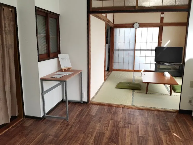 7 minutes from Koyama Station | Entire house for rent, payment by coin-operated ticket, near Don Quijote | Base in Nikko and Tokyo - Image 1