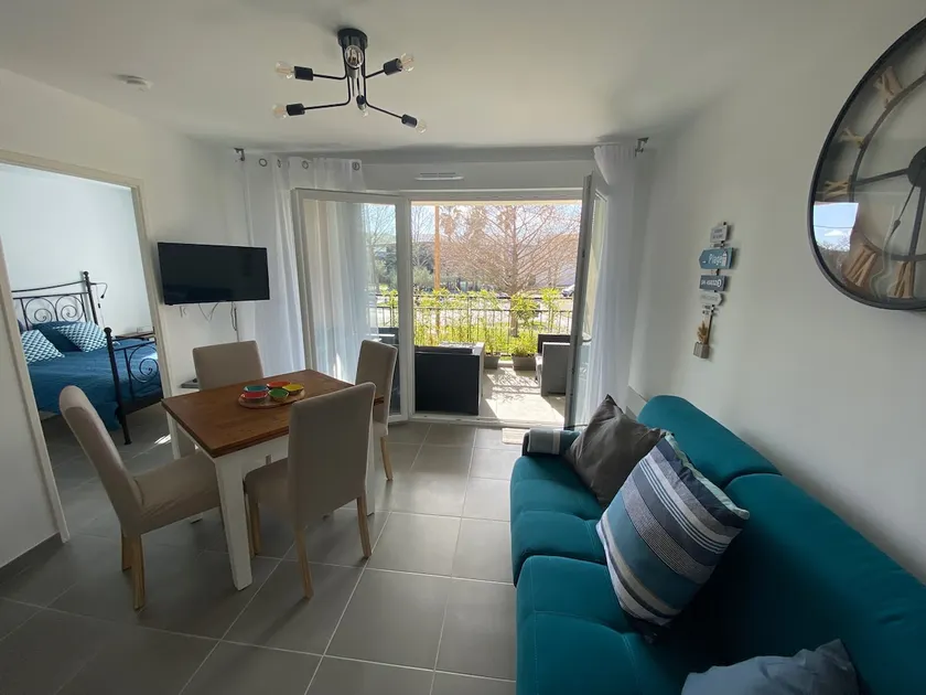 Cogolin Centre 1 bed Appartment - Image 1