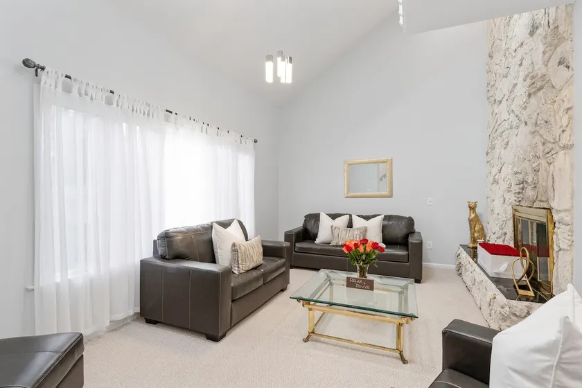 Modern & Spacious Retreat W. Free Parking at the Jersey Shore - Image 1