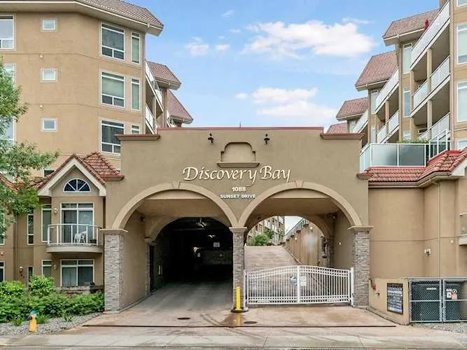 Discovery Bay - Quiet 2-Bedroom Condo - Image 1