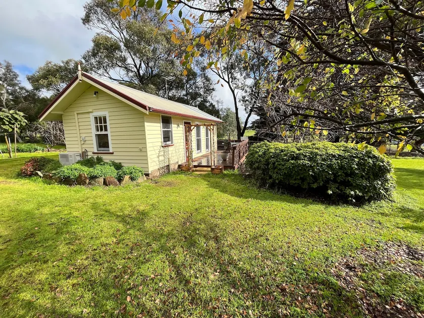 The Dairy Cottage - Lake Lorne - Drysdale - Image 1