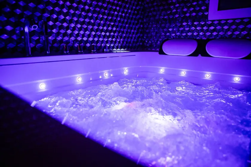Suite Glamour & Spa - Image 1