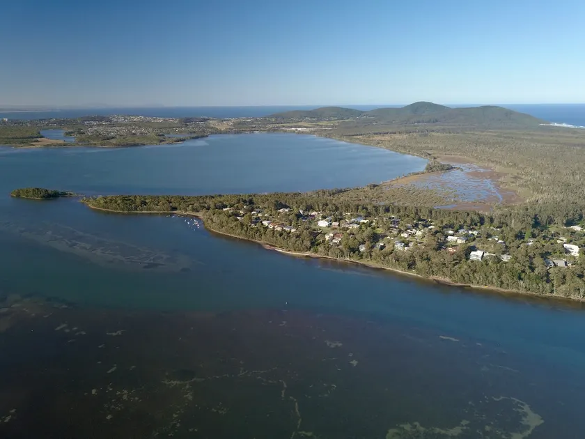 Green Point Boat House - Image 1