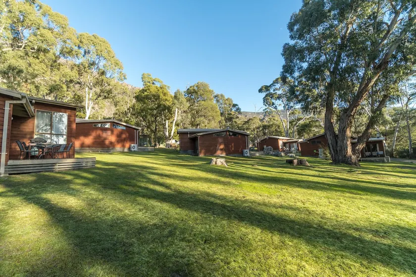 Wonderland Cottages - Acacia Cottage - Image 1