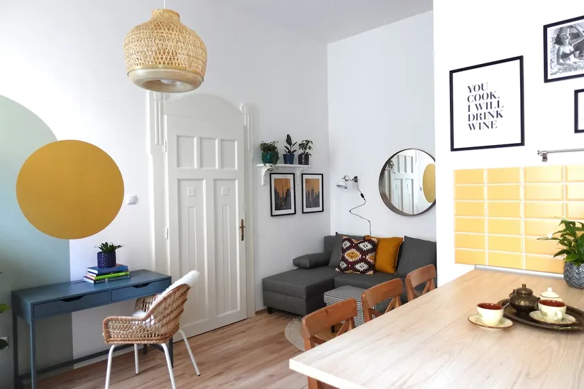 BpR Pastellion Art Home in Buda - Image 1