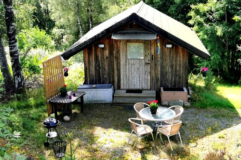 Cozy cottage by the lake, 35 min from Gothenburg - Image 1