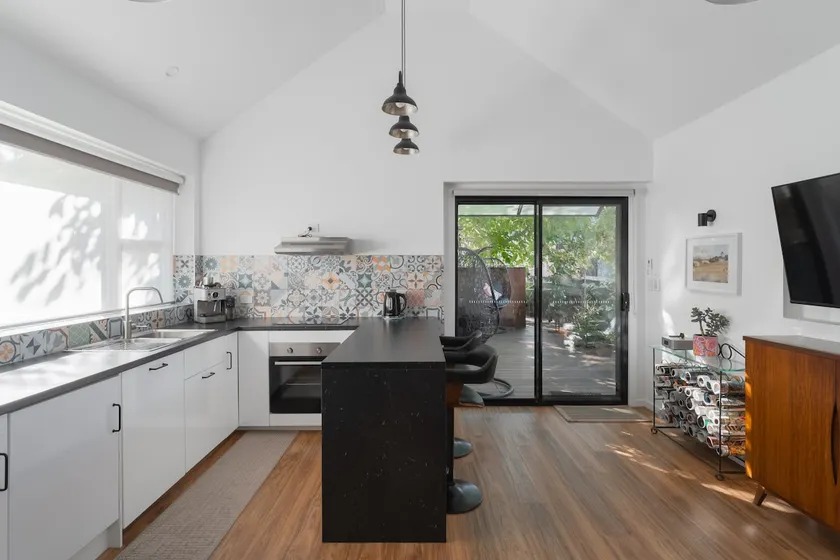 Derby Bank House Cabin- one bedroom with full kitchen - Image 1
