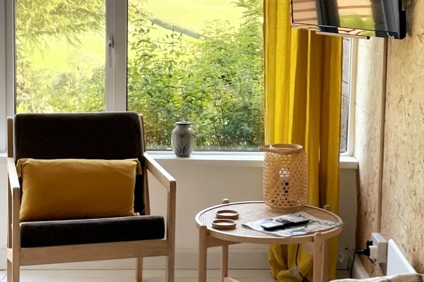 Kingfisher Cottage, beautiful getaway with stunning views - Image 1