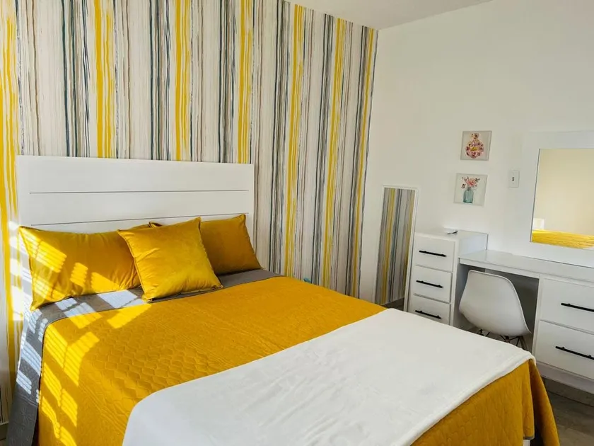 Beautiful equipped apartment, just 5 minutes from the consulate. - Image 1