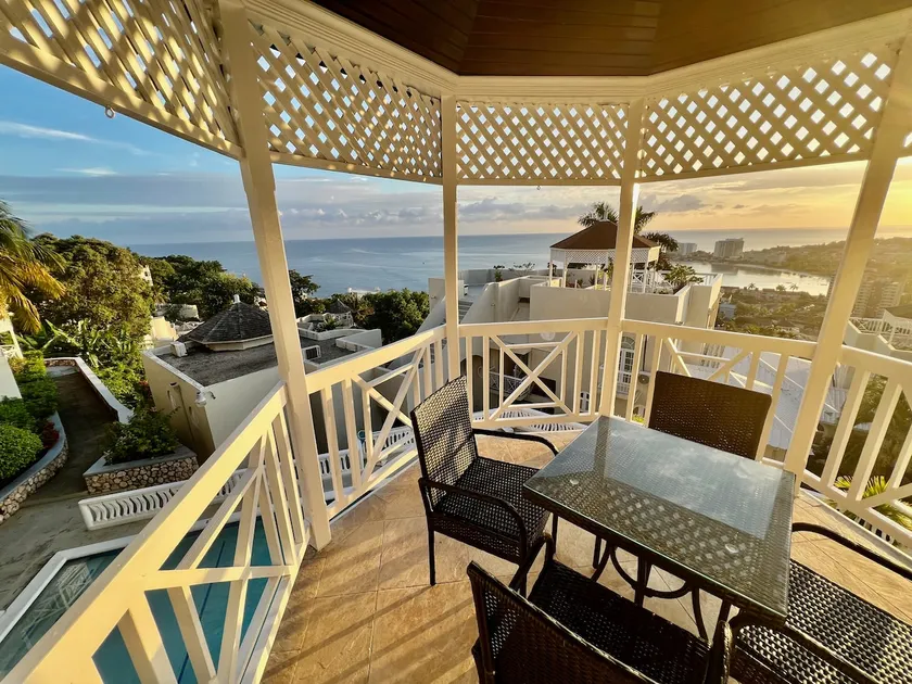 One of Ocho Rios Best Getaway Airbnb! - Image 1