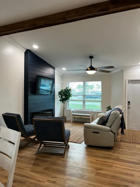 Dew Casa Luxury 3 Bedroom Florida Home - Image 1