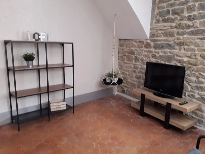 Country house, in the heart of a vineyard - Image 1