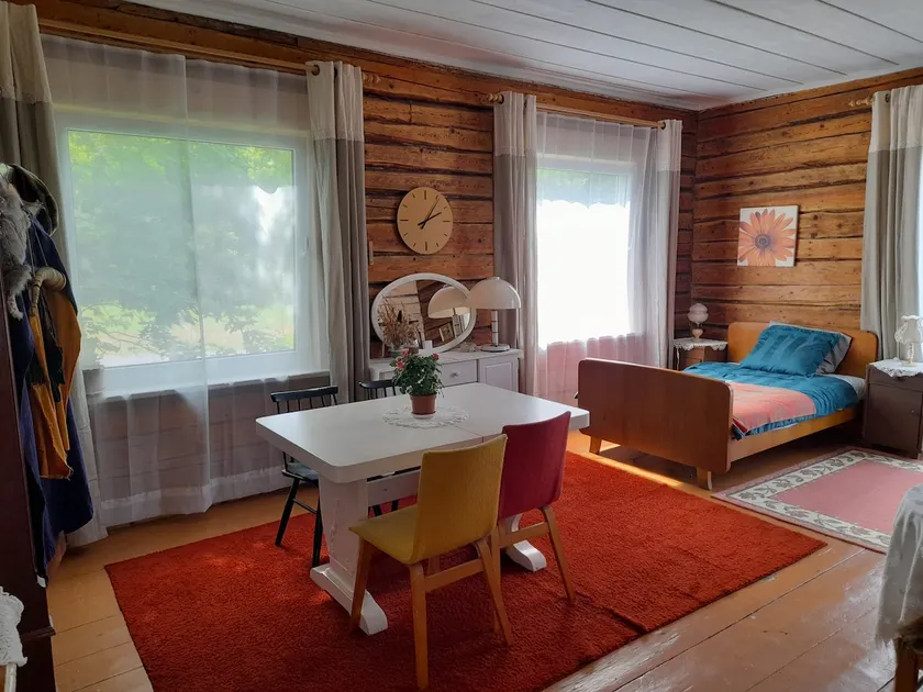Cozy apartment in a seaside village - Image 1