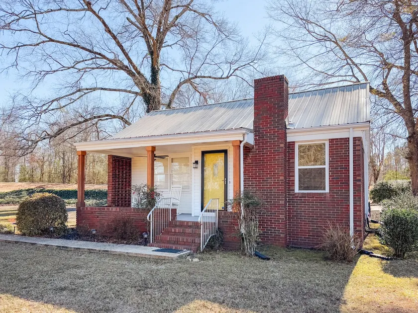 Joy's Place - 3BR/2BA Cottage - Image 1