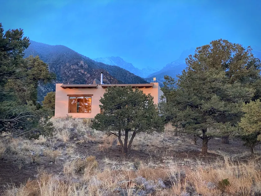 Quiet mountain retreat in a solar adobe home - Image 1