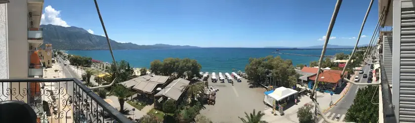 Kalamata's Sea Breeze beachfront apartment #3 - Image 1