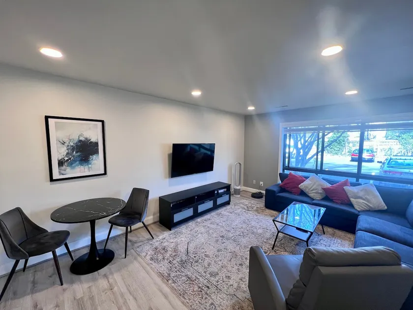 Quiet and Cozy | 2BR in Tysons | Parking + Metro - Image 1