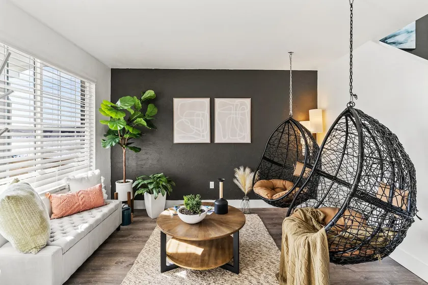 Boho Retreat w/ Kitchen & Views - Image 1
