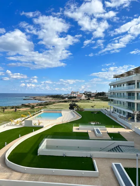 Seaview 3 -bedroom luxury suite on Green bay beach - Image 1