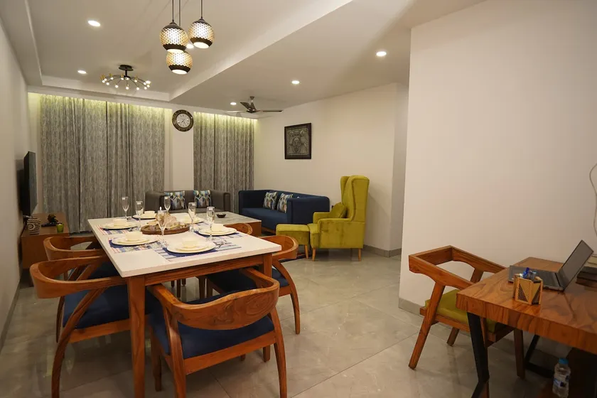 Jimmy Homes-ValleyView+Superhost7yrs+CookAvailable - Image 1