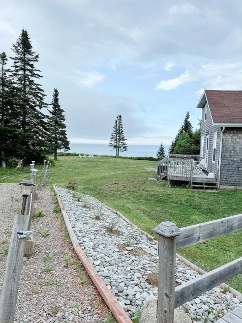 Cozy coastal cottage on the Bay of Fundy - Image 1