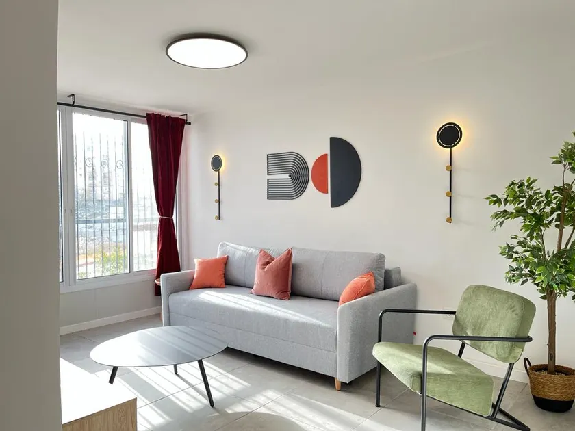 Lovely New Central Apartment - Image 1