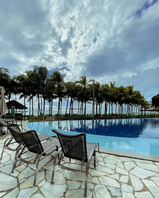 Pé na Areia Retreat | Infinity Pool - Sea View - Image 1
