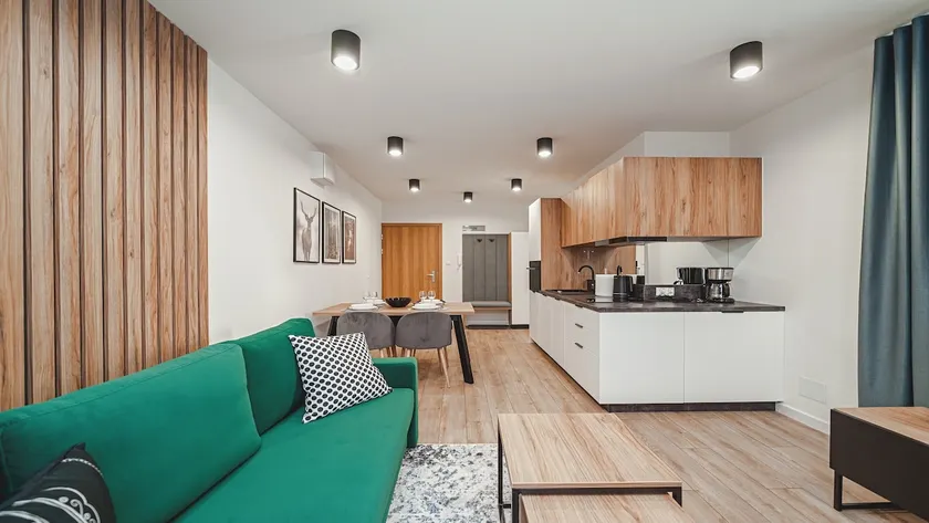 Sun&Snow Apartment C7 with sauna in the building - Image 1