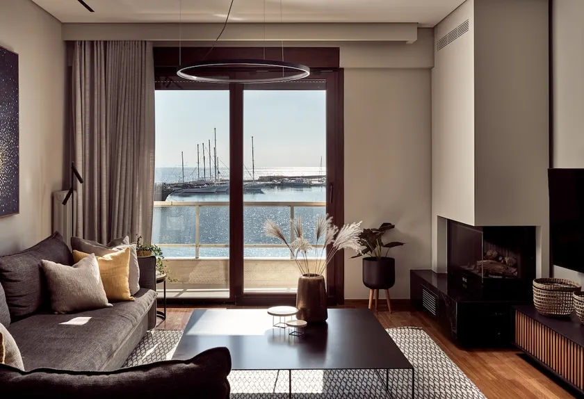 Monopolio Waterfront Apartment with Sea View, by ZanteWize - Image 1
