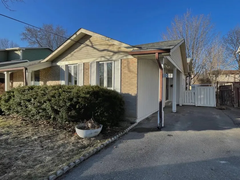 Sweet home 108 upper unit - Image 1