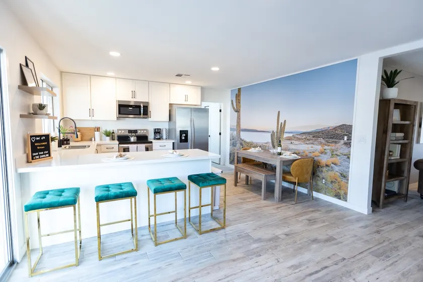 Explore Chandler AZ w/ award winning golf + Pool - Image 1