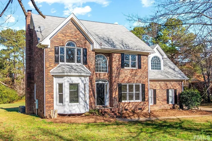 Modern secluded home minutes from DT Raleigh and NCstate - Image 1