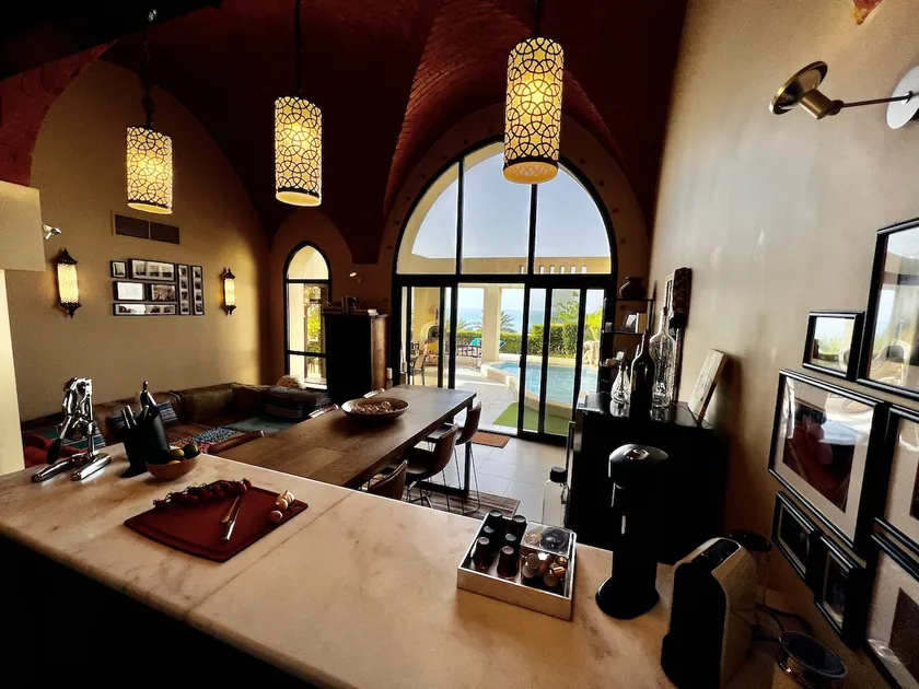 1001 nights with private jacuzzi and full sea view - Image 1