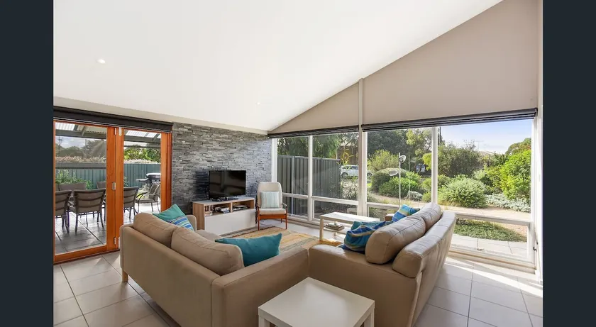 Riverport Retreat - Pet Friendly, close to the river, free Wifi + linen included - Image 1