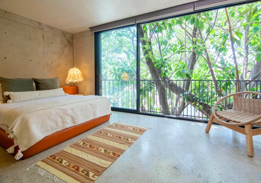 Nature meets City modern loft with private rooftop - Image 1