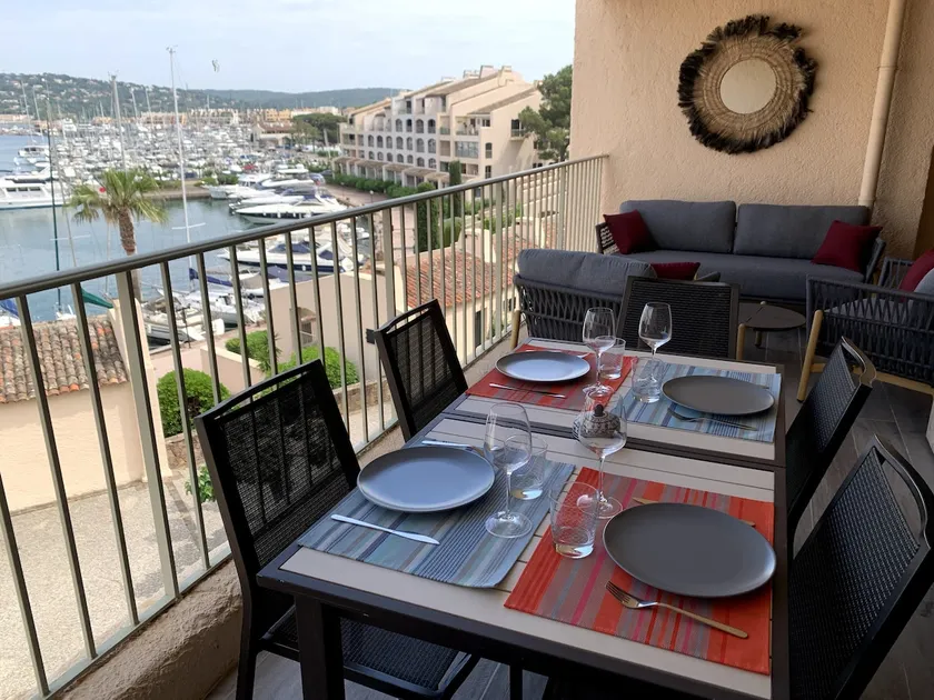 My setting on the Gulf of Saint-Tropez Marina - Image 1
