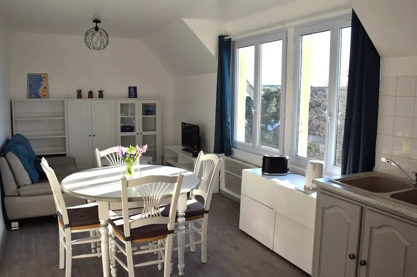 Duplex 200m beach • bright • Jullouville - Image 1