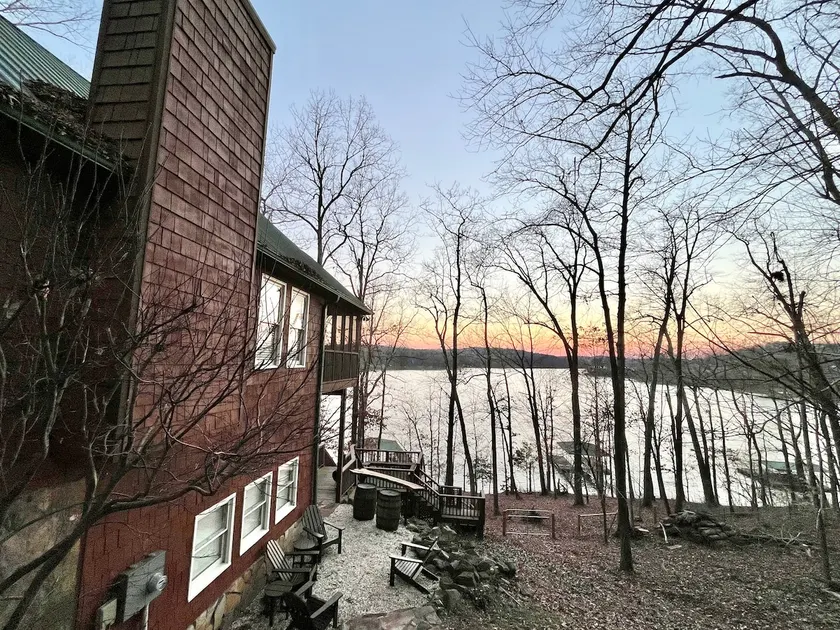 Happy Place on the Lake - Mountain & Lake House! - Image 1