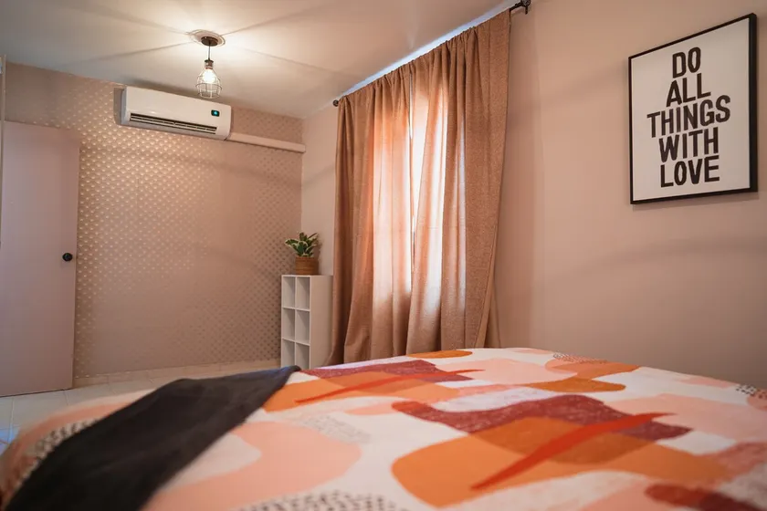 Lovely 2-bedroom apartment in Downtown, Otrobanda - Image 1