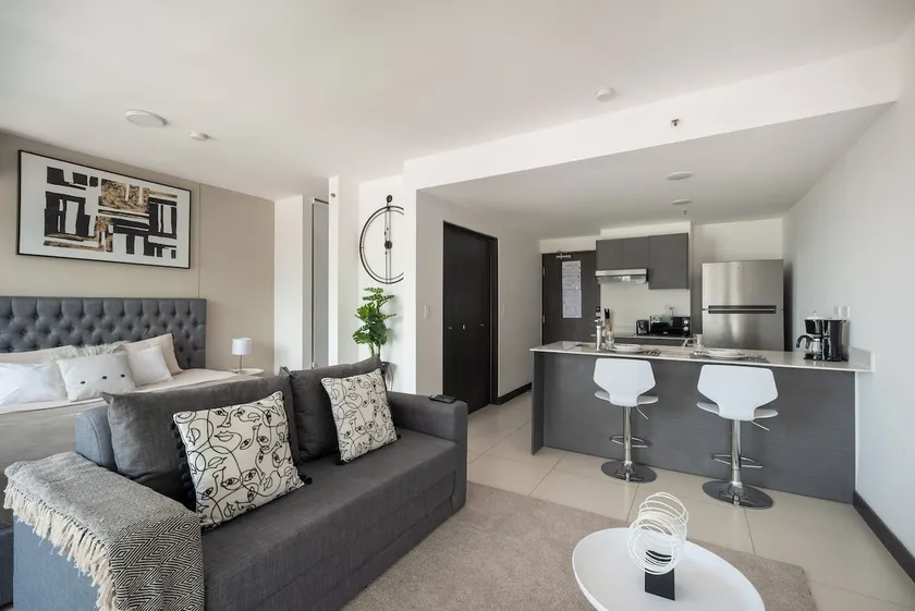 Modern Apt. Sabana Park, 12 floor a/c - Image 1