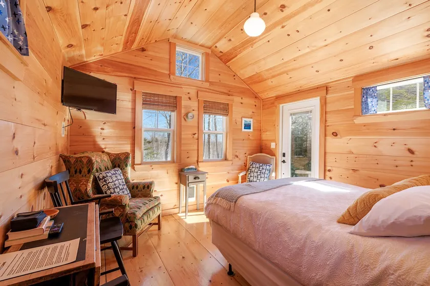 Restful Maine Cabin 6 • Fire Pit • Sauna • Beach - Image 1