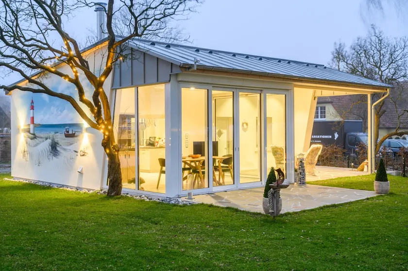 Vacation home ”Lighthouse” with sauna and hot tub - Image 1